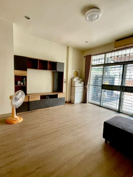 Two-story townhome for rent near Lotus Songkhla. 2 bedrooms, fully furnished, ready to move in. Rent, Songkhla, Khao Rup Chang, Muang Songkhla, Songkhla, 2 Bedrooms, 80 sqm, Townhouse For Rent, by Rachen Nopsuwan, 500502910 - DDproperty.com