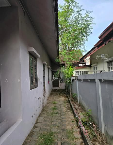 Thanasap Village (Bang Waek 70), Bangkok, Bang Chuek Nang, Taling Chan, Bangkok, 5 Bedrooms, 270 sqm, Single Detached House For Rent, by Airada Parasarn, 500502914 - DDproperty.com