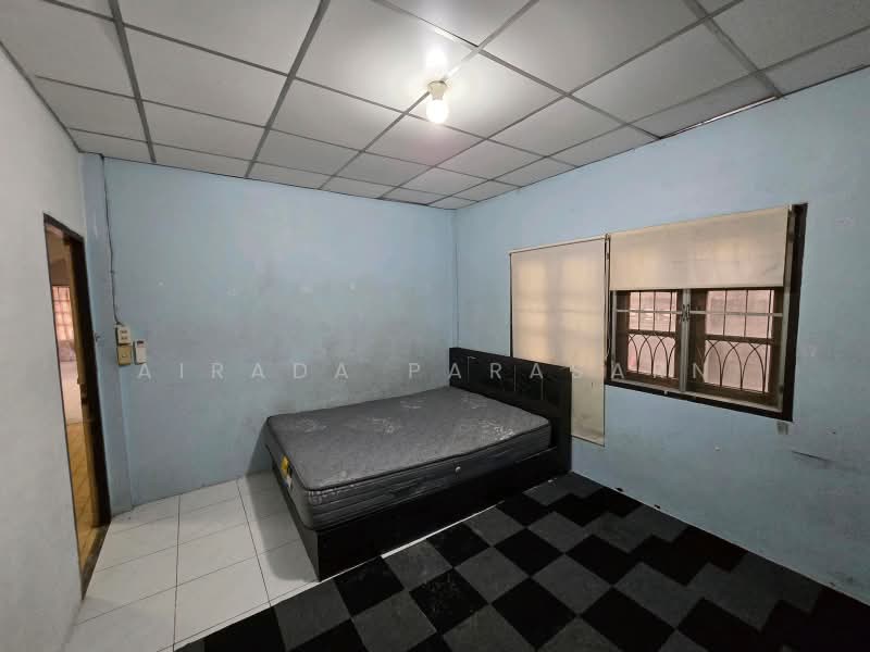Thanasap Village (Bang Waek 70), Bangkok, Bang Chuek Nang, Taling Chan, Bangkok, 5 Bedrooms, 270 sqm, Single Detached House For Rent, by Airada Parasarn, 500502914 - DDproperty.com