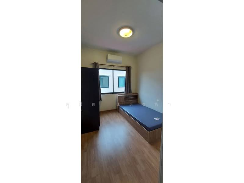 ให้เช่าทาวน์โฮมใหม่ ม.เดอะทรัสต์ทาวน์ บ่อวิน ศรีราชา, Chon Buri (Pattaya), Bo Win, Si Racha, Chon Buri (Pattaya), 4 Bedrooms, 85 sqm, Townhouse For Rent, by Dusit Saengfa, 500502915 - DDproperty.com
