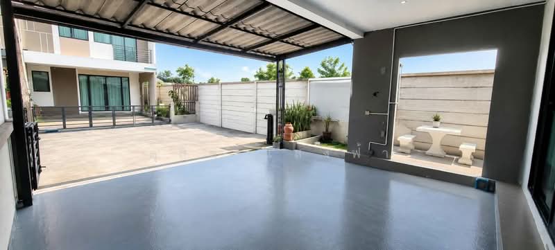 ให้เช่าทาวน์โฮมใหม่ ม.เดอะทรัสต์ทาวน์ บ่อวิน ศรีราชา, Chon Buri (Pattaya), Bo Win, Si Racha, Chon Buri (Pattaya), 4 Bedrooms, 85 sqm, Townhouse For Rent, by Dusit Saengfa, 500502915 - DDproperty.com