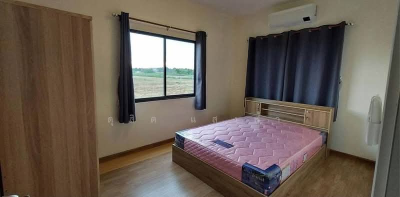 ให้เช่าทาวน์โฮมใหม่ ม.เดอะทรัสต์ทาวน์ บ่อวิน ศรีราชา, Chon Buri (Pattaya), Bo Win, Si Racha, Chon Buri (Pattaya), 4 Bedrooms, 85 sqm, Townhouse For Rent, by Dusit Saengfa, 500502915 - DDproperty.com