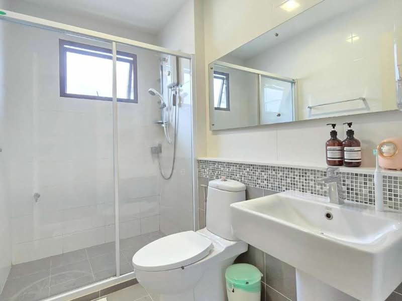 Mantana Lake Watcharapol, Bangkok, Sukhaphiban 5 Road, O-Ngoen, Sai Mai, Bangkok, 4 Bedrooms, 230 sqm, Single Detached House For Sale, by เอนก, 500502916 - DDproperty.com
