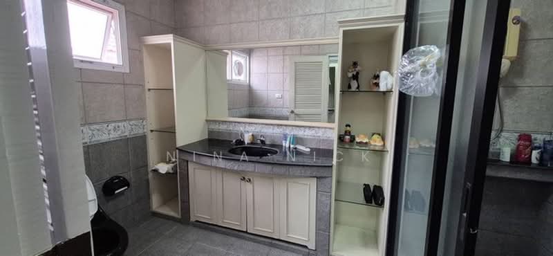 Detached house in Kulaphan 9 (Acadia 4 Project), Hang Dong, Chiang Mai, ถนนเชียงใหม่-หางดง (ทางหลวงแผ่นดินหมายเลข 108), Ban Waen, Hang Dong, Chiang Mai, 4 Bedrooms, 250 sqm, Single Detached House For Sale, by Nina Nick, 500502923 - DDproperty.com