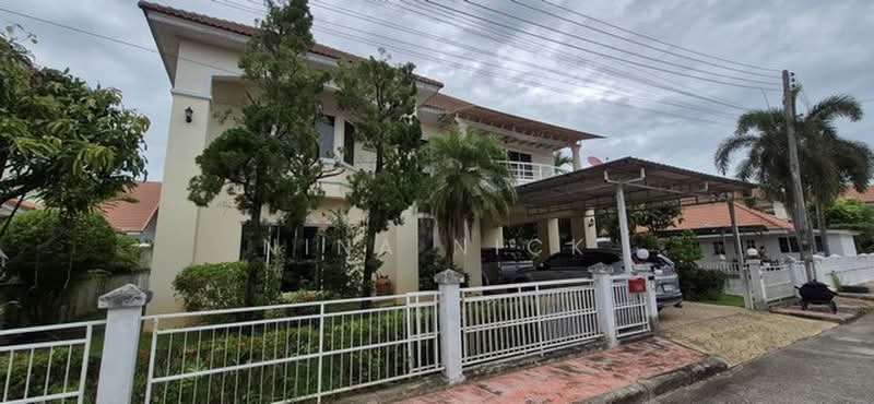 Detached house in Kulaphan 9 (Acadia 4 Project), Hang Dong, Chiang Mai, ถนนเชียงใหม่-หางดง (ทางหลวงแผ่นดินหมายเลข 108), Ban Waen, Hang Dong, Chiang Mai, 4 Bedrooms, 250 sqm, Single Detached House For Sale, by Nina Nick, 500502923 - DDproperty.com