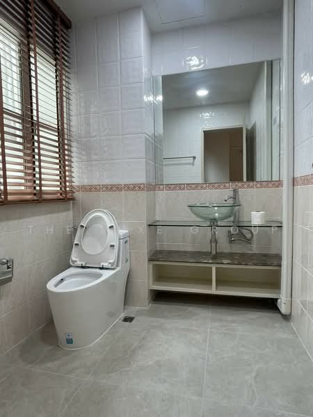 Baan Klang Krung Thonglor, Bangkok, 55 Soi Sukhumvit 55, Khlong Tan Nua, Watthana, Bangkok, 4 Bedrooms, 400 sqm, Townhouse For Rent, by The Luxe Group, 500502924 - DDproperty.com