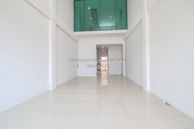 เมกา เพลส, Bangkok, มาเจริญ, Nong Kham, Nong Khaem, Bangkok, , 180 sqm, Shophouse For Rent, by Surapa Ratipornlert, 500502925 - DDproperty.com