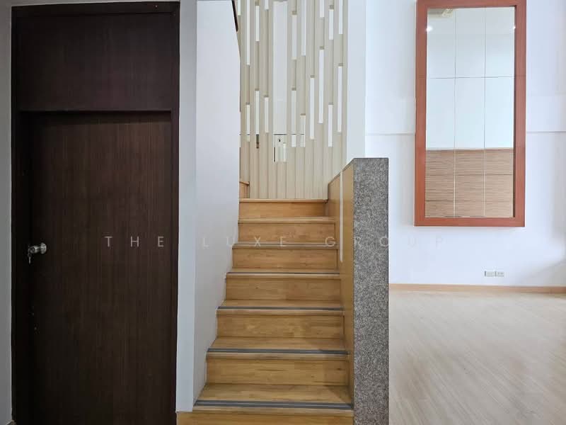 The Rajdamri, Bangkok, Ratchadamri Road, Lumphini, Pathum Wan, Bangkok, 2 Bedrooms, 119 sqm, Condo For Rent, by The Luxe Group, 500502936 - DDproperty.com