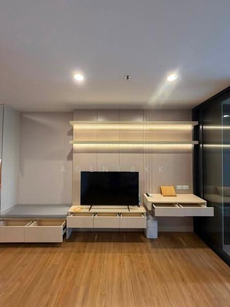 The Line Vibe, Bangkok, Jom Phon, Chatuchak, Bangkok, 1 Bedroom, 37 sqm, Condo For Rent, by Agentbkk, 500502947 - DDproperty.com