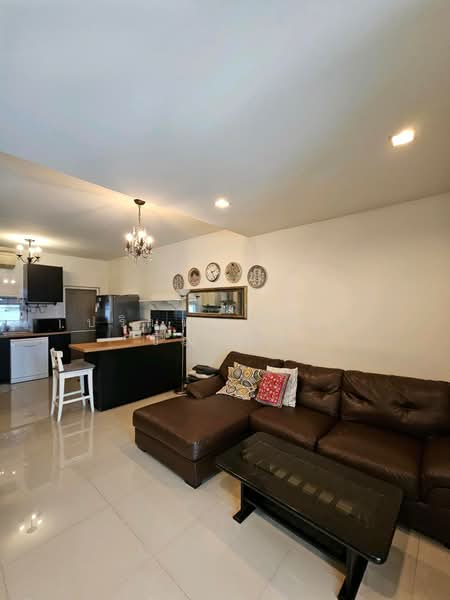 Town Avenue Srinagarindra, Bangkok, Soi On Nut 68, Suan Luang, Bangkok, 3 Bedrooms, 185 sqm, Townhouse For Rent, by ปรินทร์ญาดา ชิณโชติ, 500502959 - DDproperty.com