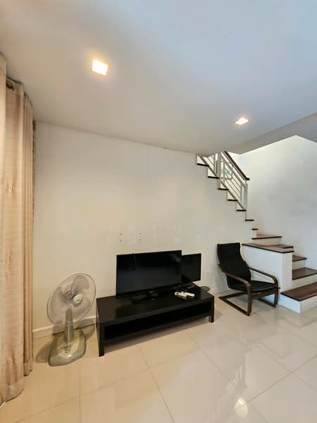 Town Avenue Srinagarindra, Bangkok, Soi On Nut 68, Suan Luang, Bangkok, 3 Bedrooms, 185 sqm, Townhouse For Rent, by ปรินทร์ญาดา ชิณโชติ, 500502959 - DDproperty.com