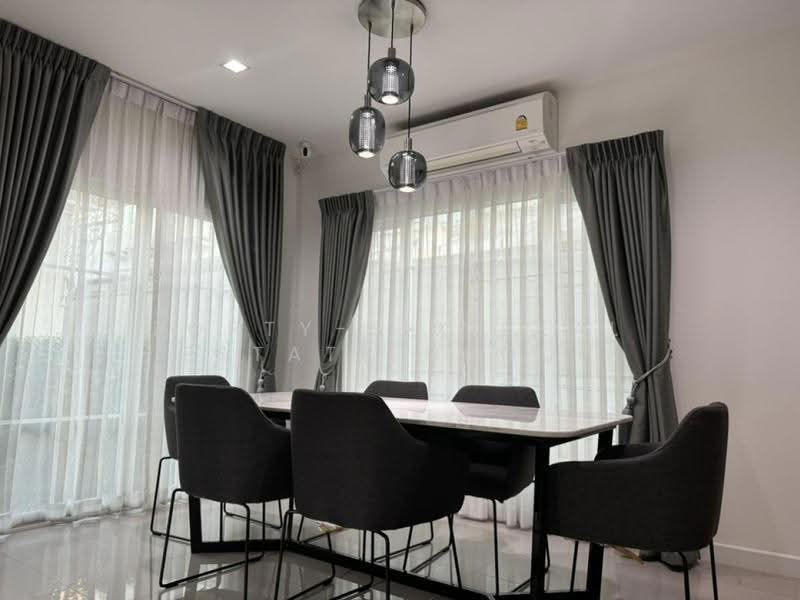 Grandio Ladprao-Kaset Nawamin, Bangkok, Soi Nawamin 42, Yeak 27, Khlong Kum, Bueng Kum, Bangkok, 4 Bedrooms, 180 sqm, Single Detached House For Rent, by Forty-Six Real Estate Group, 500502977 - DDproperty.com
