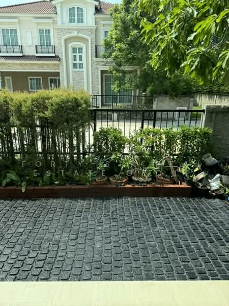 Grandio Ladprao-Kaset Nawamin, Bangkok, Soi Nawamin 42, Yeak 27, Khlong Kum, Bueng Kum, Bangkok, 4 Bedrooms, 180 sqm, Single Detached House For Rent, by Forty-Six Real Estate Group, 500502977 - DDproperty.com