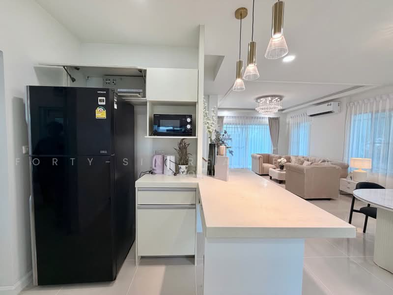 Manthana Onnut-Wongwan 2, Bangkok, Sukhaphiban 2 Road, Prawet, Bangkok, 4 Bedrooms, 214 sqm, Single Detached House For Rent, by Forty-Six Real Estate Group, 500502978 - DDproperty.com