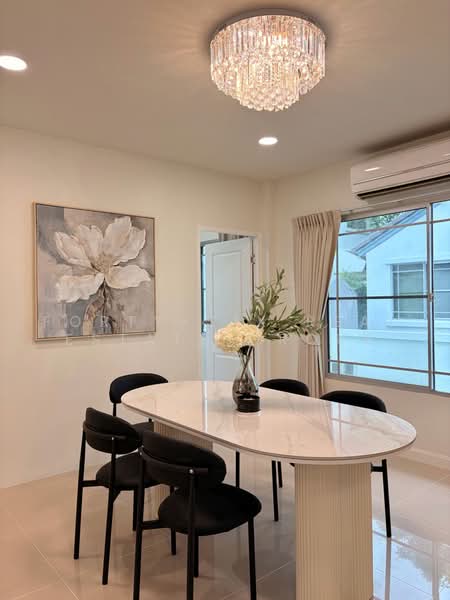 Manthana Onnut-Wongwan 2, Bangkok, Sukhaphiban 2 Road, Prawet, Bangkok, 4 Bedrooms, 214 sqm, Single Detached House For Rent, by Forty-Six Real Estate Group, 500502978 - DDproperty.com