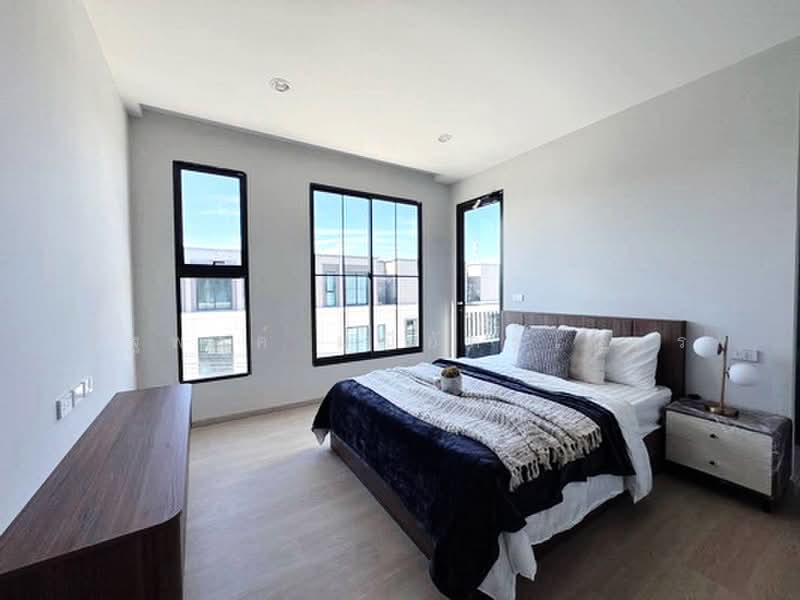 Gravitia Rama 2 - Thakam, Bangkok, Thanon Thakham, Tha Kham, Bang Khun Thian, Bangkok, 4 Bedrooms, 250 sqm, Townhouse For Rent, by นัฐพงค์ มณีอัครเนตร, 500502996 - DDproperty.com