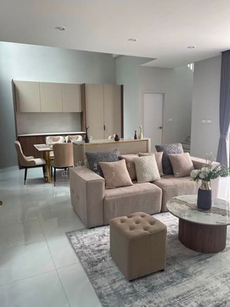 Gravitia Rama 2 - Thakam, Bangkok, Thanon Thakham, Tha Kham, Bang Khun Thian, Bangkok, 4 Bedrooms, 250 sqm, Townhouse For Rent, by นัฐพงค์ มณีอัครเนตร, 500502996 - DDproperty.com