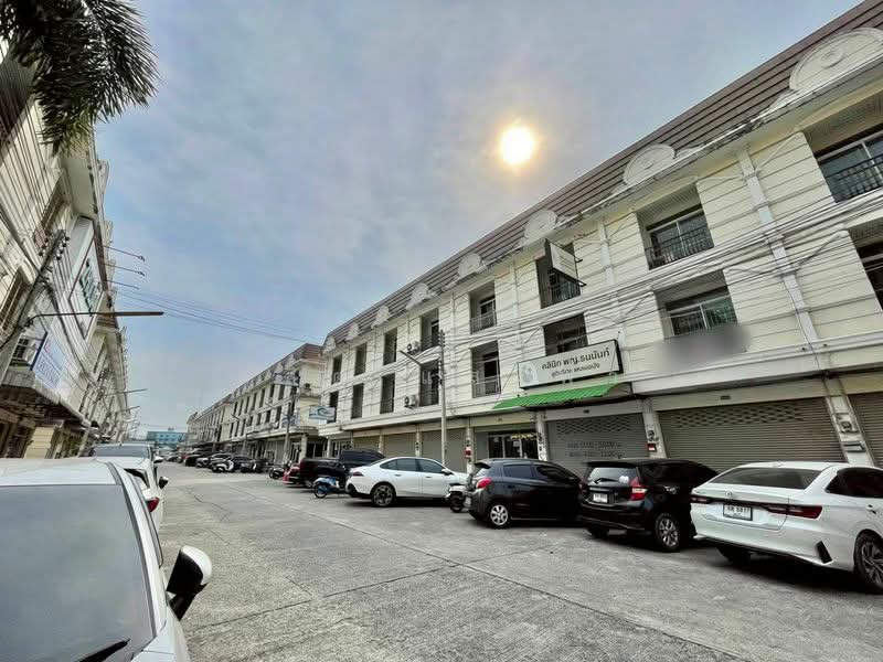 ให้เข่าอาคารพาณิชย์ 3 ชั้น แหลมฉบัง ศรีราชา, Chon Buri (Pattaya), Thung Suk La, Si Racha, Chon Buri (Pattaya), , 150 sqm, Shophouse For Rent, by Dusit Saengfa, 500503009 - DDproperty.com