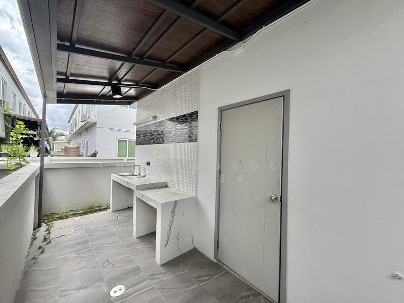 Suetrong Cozy Townhome The Peak Rangsit - Klong6 : ซื่อตรง โคซี่ ทาวน์โฮม เดอะ พีค รังสิต คลอง 6, ปทุมธานี, รังสิต, ธัญบุรี, ปทุมธานี, 136 ตร.ม., ทาวน์เฮ้าส์ ให้เช่า, โดย Thanabordee Singsa, 500503019 - DDproperty.com