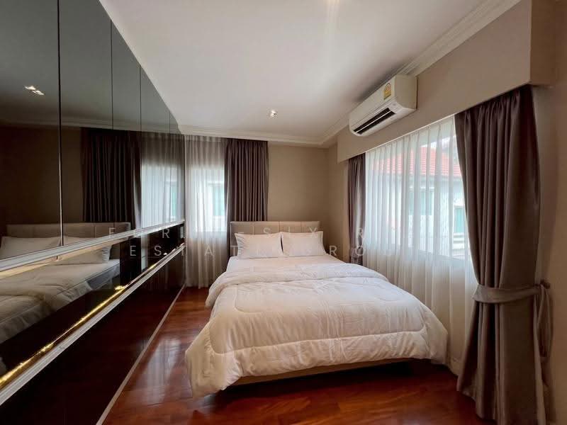 Grand Bangkok Boulevard Rama 9-Krungthepkreetha, Bangkok, Srinakarin-Romklao Road, Saphan Sung, Bangkok, 4 Bedrooms, 335 sqm, Single Detached House For Rent, by Forty-Six Real Estate Group, 500503024 - DDproperty.com