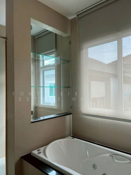 Grand Bangkok Boulevard Rama 9-Krungthepkreetha, Bangkok, Srinakarin-Romklao Road, Saphan Sung, Bangkok, 4 Bedrooms, 335 sqm, Single Detached House For Rent, by Forty-Six Real Estate Group, 500503024 - DDproperty.com