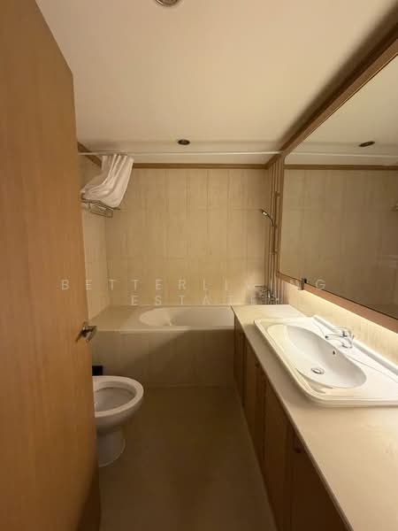 Baan Suanpetch, Bangkok, 18 Soi Sukhumvit 39, Khlong Tan Nua, Watthana, Bangkok, 3 Bedrooms, 130 sqm, Condo For Rent, by BetterLiving Estate, 500503028 - DDproperty.com