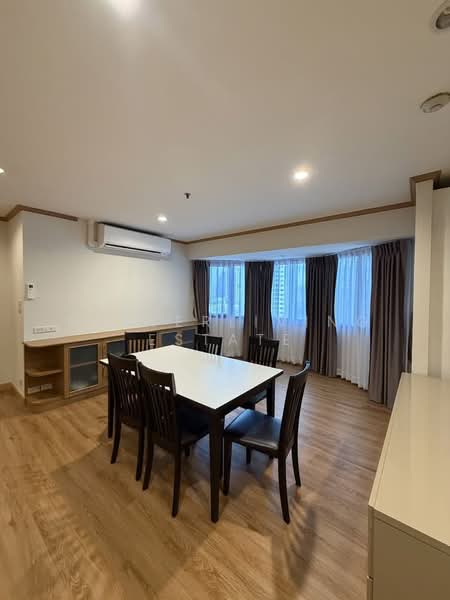 Baan Suanpetch, Bangkok, 18 Soi Sukhumvit 39, Khlong Tan Nua, Watthana, Bangkok, 3 Bedrooms, 130 sqm, Condo For Rent, by BetterLiving Estate, 500503028 - DDproperty.com