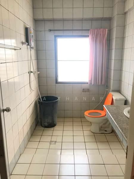 5-Story Apartment Business, Nong Bua, Mueang Udon Thani : กิจการอพาร์ตเมนต์ 5 ชั้น ต.หนองบัว อ.เมือง, Udon Thani, ซอยโรงเรียนประจักษ์ศิลปาคม, Nong Bua, Muang Udon Thani, Udon Thani, , 1,800 sqm, Business For Sale, by Kulaya Thanapura, 500503076 - DDproperty.com