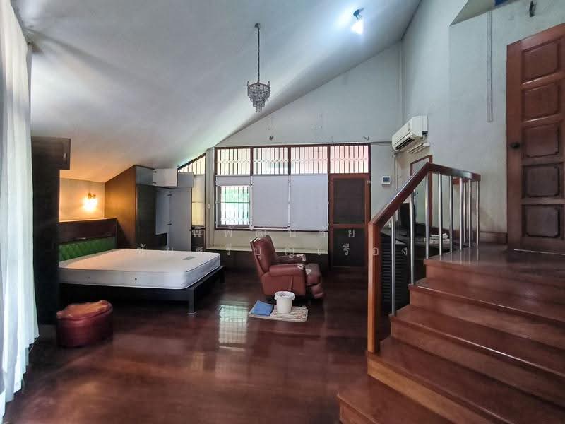 Land with House – 200 Sq.Wah. in Sukhumvit Soi 34, Bangkok, Khong Tan, Khlong Toei, Bangkok, , 800 sqm, Land For Sale, by พิพัฒน์ชัย ชัยศรีบุญเรือง, 500503146 - DDproperty.com