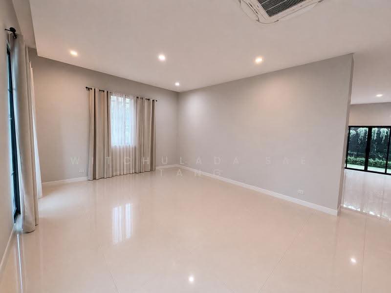 Setthasiri Chaengwattana-Prachachuen, Nonthaburi, Liap Khlong Prapa Road, Ban Mai, Pak Kret, Nonthaburi, 5 Bedrooms, 437 sqm, Single Detached House For Rent, by Witchulada Sae Tang, 500503161 - DDproperty.com