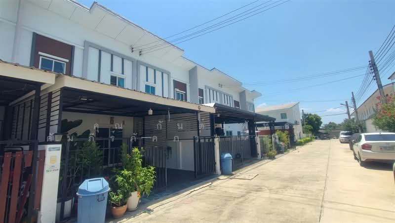 ไลโอ นอฟ วงแหวนฯ-ปิ่นเกล้า (ซอยพระนอน), Nonthaburi, ถนนกาญจนาภิเษก, Bang Mae Nang, Bang Yai, Nonthaburi, 4 Bedrooms, 120 sqm, Townhouse For Sale, by คุณ กันต์ปพัทธ์ คัมภีร์ภัคภาค (กีต้า), 500503169 - DDproperty.com