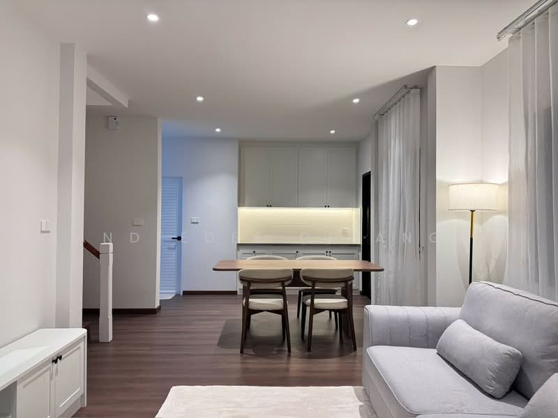 บ้านรีโนเวทใหม่ หลังหัวมุม 3.78 ล้าน ฟรีค่าโอน, เชียงใหม่, หมู่บ้านแลนแอนเฮาส์สันทราย, หนองหาร, สันทราย, เชียงใหม่, 150 ตร.ม., บ้านเดี่ยว ขาย, โดย Baandeedee Chiangmai, 500503174 - DDproperty.com