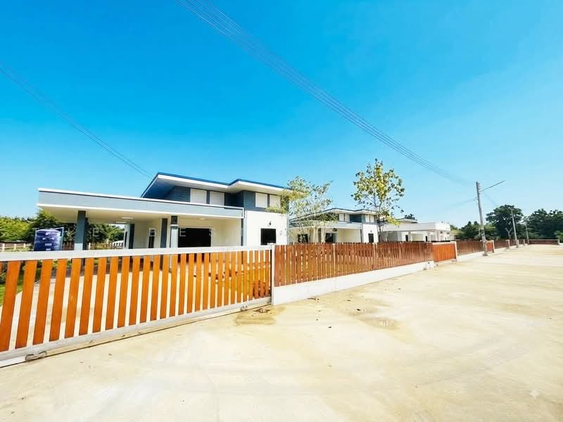 บ้านเดี่ยวบ้านยาง นครปฐม, Nakhon Pathom, Ban Yang, Muang Nakhon Pathom, Nakhon Pathom, 2 Bedrooms, 150 sqm, Single Detached House For Sale, by The Best Property น้ำตาล, 500503194 - DDproperty.com