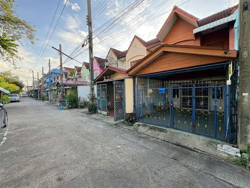 บุรีรมย์, กรุงเทพ, ถนนประชาพัฒนา, ทับยาว, ลาดกระบัง, กรุงเทพ, 100 ตร.ม., ทาวน์เฮ้าส์ ขาย, โดย คุณ มณฑิดา อุณหรัตน์ (เอม), 500503198 - DDproperty.com