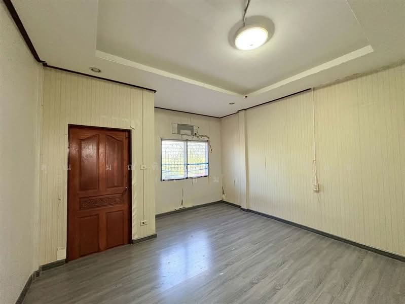 บุรีรมย์, Bangkok, ถนนประชาพัฒนา, Thab Yao, Lat Krabang, Bangkok, 2 Bedrooms, 100 sqm, Townhouse For Sale, by คุณ มณฑิดา อุณหรัตน์ (เอม), 500503198 - DDproperty.com