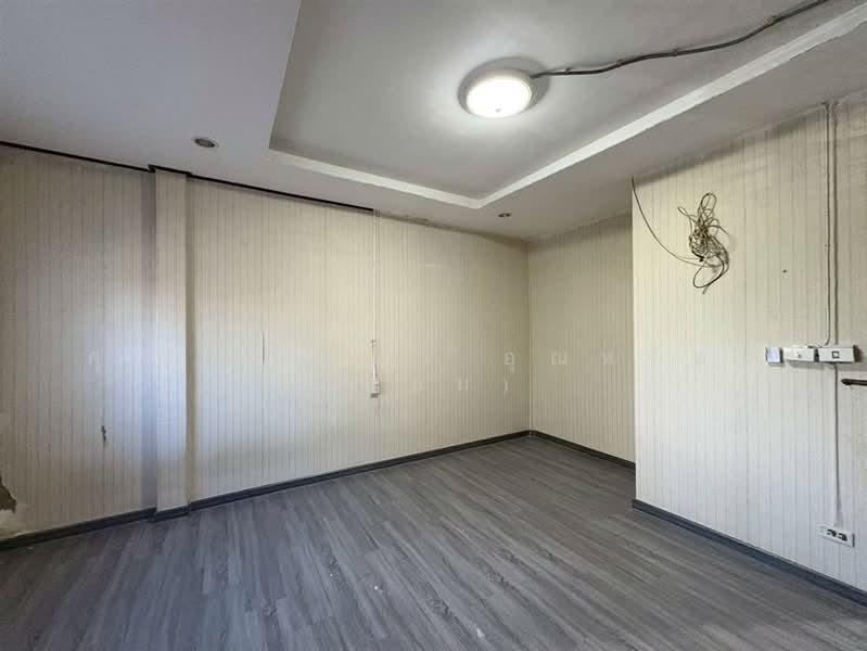 บุรีรมย์, Bangkok, ถนนประชาพัฒนา, Thab Yao, Lat Krabang, Bangkok, 2 Bedrooms, 100 sqm, Townhouse For Sale, by คุณ มณฑิดา อุณหรัตน์ (เอม), 500503198 - DDproperty.com