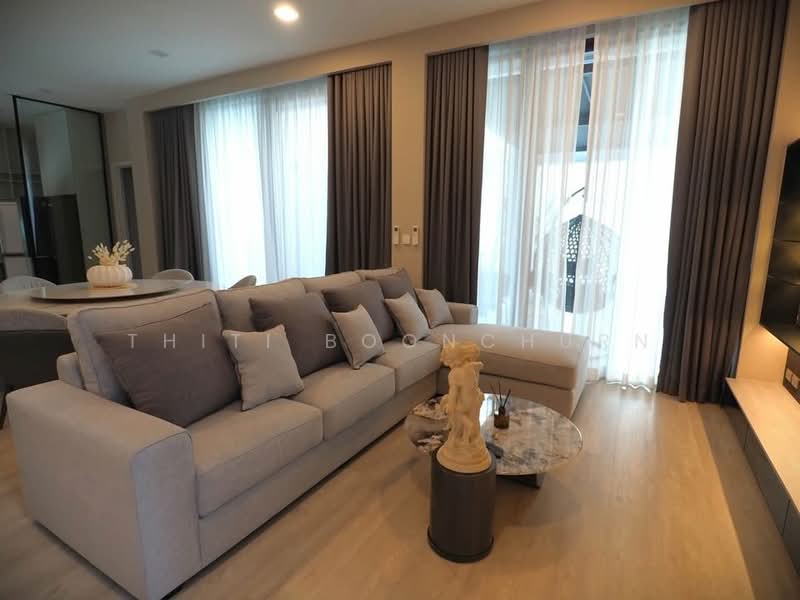 VIVE New Krungthepkreetha, Bangkok, Krungthep Kreetha Road, Saphan Sung, Bangkok, 4 Bedrooms, 426 sqm, Single Detached House For Rent, by Thiti Boonchurn, 500503207 - DDproperty.com
