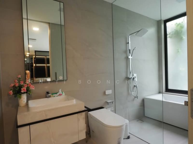 VIVE New Krungthepkreetha, Bangkok, Krungthep Kreetha Road, Saphan Sung, Bangkok, 4 Bedrooms, 426 sqm, Single Detached House For Rent, by Thiti Boonchurn, 500503207 - DDproperty.com