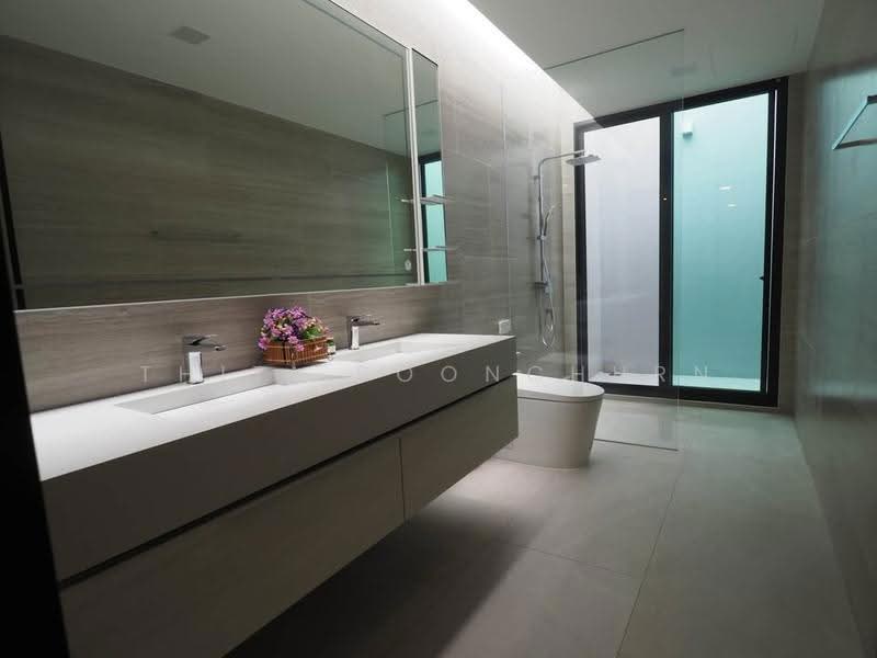 VIVE New Krungthepkreetha, Bangkok, Krungthep Kreetha Road, Saphan Sung, Bangkok, 4 Bedrooms, 426 sqm, Single Detached House For Rent, by Thiti Boonchurn, 500503207 - DDproperty.com
