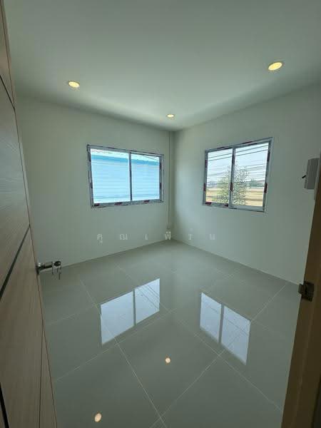 house for sell, Nonthaburi, Bang Khu Rat, Bang Bua Thong, Nonthaburi, 2 Bedrooms, 60 sqm, Townhouse For Sale, by คุณเฟิร์น, 500503208 - DDproperty.com