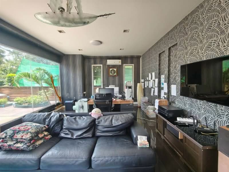 Habitia Panyaintra 1, Bangkok, Panyaintra Road, Sam Wa Tawan Tok, Khlong Sam Wa, Bangkok, 3 Bedrooms, 400 sqm, Single Detached House For Sale, by คุณ ศญามล แก้วประเสริฐ (แจง), 500503238 - DDproperty.com
