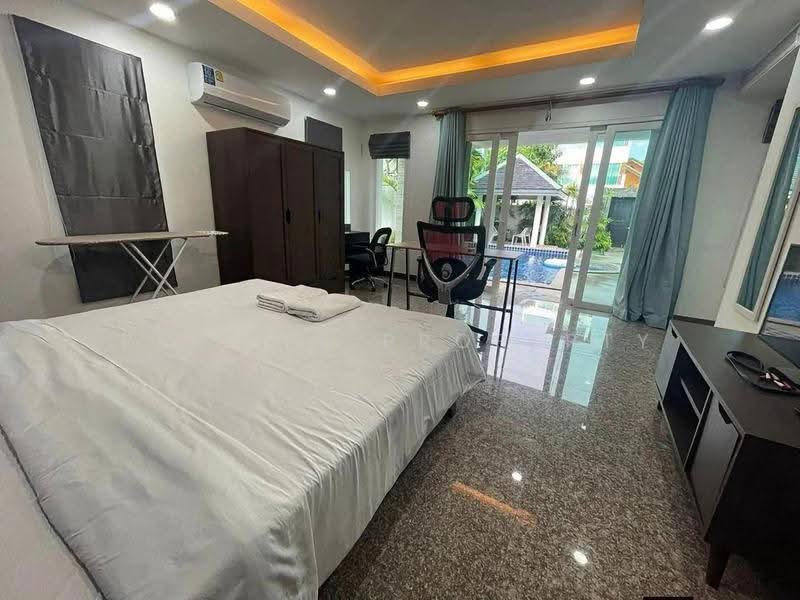 7R1070 Pool villa for rent 3 bedroom 5 bathroom 90,000/month at rawai have fully furnished, Phuket, Rawai, Muang Phuket, Phuket, 3 Bedrooms, 250 sqm, Villa For Rent, by PK LIFE Property, 500503241 - DDproperty.com