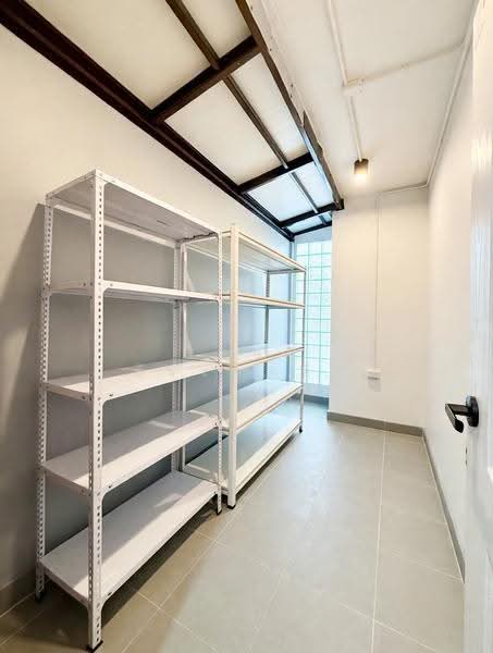 Prime 3-Story House for Sale in Ari Samphan 1 | 60.5 Sq.w | 360 Sq.m | 5 Parking Spaces |, Bangkok, อารีย์สัมพันธ์ 1, Phaya Thai, Bangkok, 4 Bedrooms, 360 sqm, Single Detached House For Sale, by ธีรนุช ธีระวาทิน, 500503246 - DDproperty.com