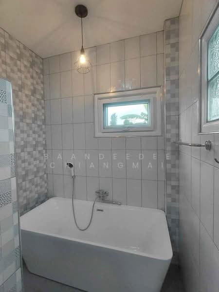 A house for rent near Prem Tinsulanonda International School,Rental Price: 29,000THB/month No.10H254, Chiang Mai, Huai Sai, Mae Rim, Chiang Mai, 2 Bedrooms, 105 sqm, Single Detached House For Rent, by Baandeedee Chiangmai, 500503265 - DDproperty.com