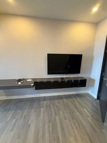 The Room Rama 4, Bangkok, 777 Rama 4 Road, Rong Muang, Pathum Wan, Bangkok, 1 Bedroom, 45 sqm, Condo For Rent, by Kedsara Losuwarat, 500503273 - DDproperty.com