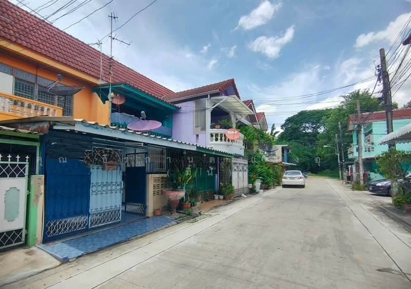 ทิพย์มณฑล ( Thipmonthon Village ) บรมราชชนนี64, Bangkok, ถนนบรมราชชนนี, Sala Thammasop, Thawi Watthana, Bangkok, 2 Bedrooms, 100 sqm, Townhouse For Sale, by คุณ ธีรกานต์ แสงอุไร (มิ้น), 500503284 - DDproperty.com