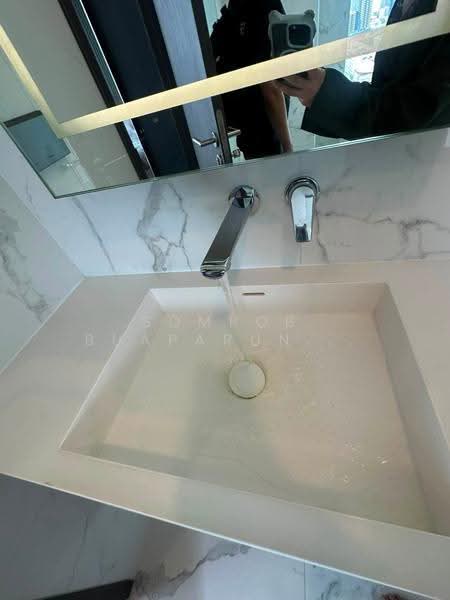 Wyndham Residence, Bangkok, 388 Ratchadaphisek Road, Khlong Toei, Bangkok, 2 Bedrooms, 78 sqm, Condo For Rent, by Sompob Buaparungsri, 500503315 - DDproperty.com
