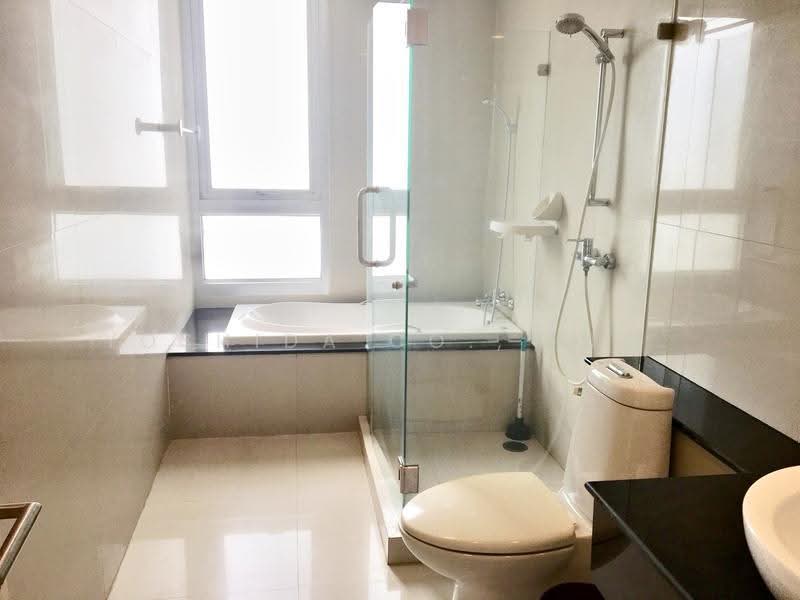 Nusasiri Grand, Bangkok, Soi Sukhumvit 42, Phra Kanong, Khlong Toei, Bangkok, 2 Bedrooms, 126 sqm, Condo For Rent, by Yoshida Co., Ltd., 500503316 - DDproperty.com