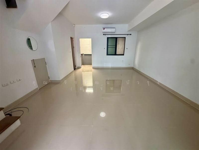 Pleno Donmuang-Songprapa, Bangkok, Soi Song Prapha 30, Song Prapha Road, Si Khan, Don Mueang, Bangkok, 3 Bedrooms, 90 sqm, Townhouse For Sale, by คุณ จิรวัฒน์ บัวรุ่ง (อาร์ท), 500503319 - DDproperty.com