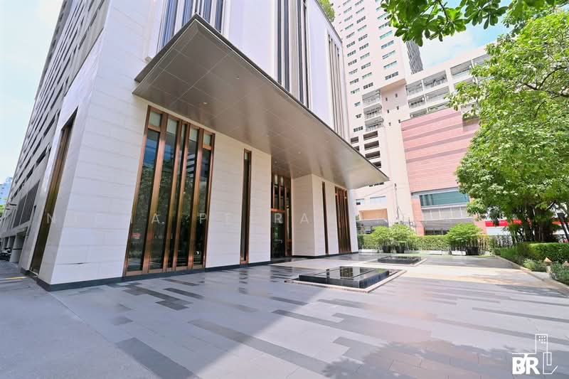 The Esse Asoke, Bangkok, 333 Soi Sukhumvit 21, Sukhumvit Road, Khlongtoei Nua, Watthana, Bangkok, 2 Bedrooms, 74 sqm, Condo For Rent, by Nicha Peerakittikul, 500503324 - DDproperty.com